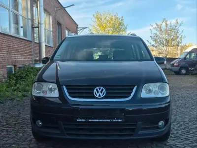 Brugt VW Touran Highline 140 HK (102 kW) 2004 Sort MPV
