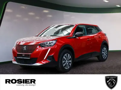 Gebraucht Peugeot e-2008 Active 100 kW (136 PS) 2023 Rot / elixir rot SUV