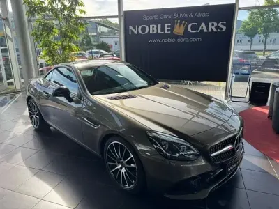 Gebraucht Mercedes SLC300 AMG line 245 PS (180 kW) 2017 Indiumgrau (metallic) Cabrio