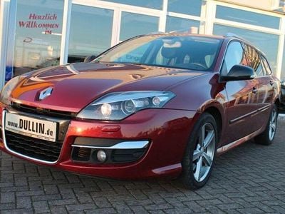 Rot Gebraucht 2011 Renault Laguna III GT Limousine | 4.950 € (Fairer Preis)