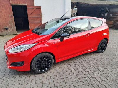 Second-hand Ford Fiesta ST-Line 140 CP (102 kW) 2017 Roșu Hatchback