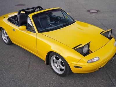 Usata Mazda MX5 240 CV (176 kW) 1992 Giallo Cabrio
