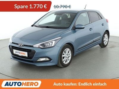 Blau Gebraucht 2016 Hyundai i20 Passion Limousine | 9.020 € (Fairer Preis)