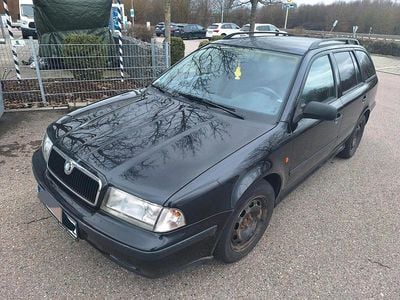 Gebraucht Skoda Octavia 115 PS (84 kW) 2000 Schwarz Kombi