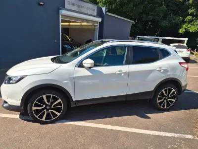 Gebraucht Nissan Qashqai Tekna 131 PS (96 kW) 2014 Weiß SUV