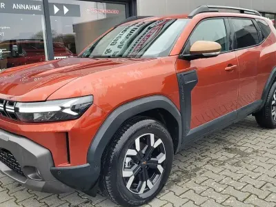 Neu Dacia Duster Extreme 140 PS (102 kW) 2026 Braun SUV