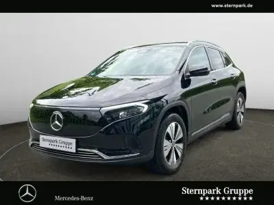 Używany Mercedes EQA250 Progressive 150 kW (204 KM) 2025 Czarny SUV