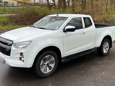 gebraucht Isuzu D-Max III LS Space Cab 1,9L Weiß Automatik Neuwertig 163 PS