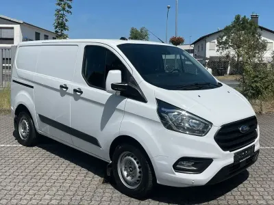 Gebraucht Ford Transit Custom 131 PS (96 kW) 2022 Weiß Van