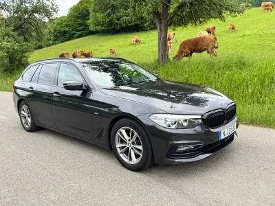 Gebraucht BMW 520 Shadowline 190 PS (139 kW) 2018 Grau Kombi
