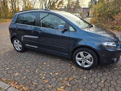 Schwarz Gebraucht 2010 VW Golf Plus Cross Comfortline Van / Kleinbus | 7.450 € (Fairer Preis)