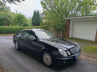 Mercedes E220