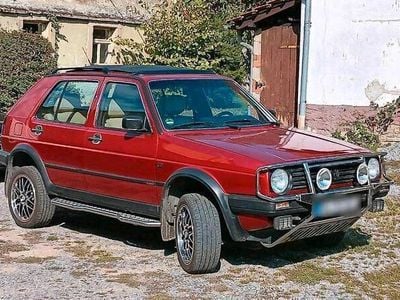 VW Golf Country