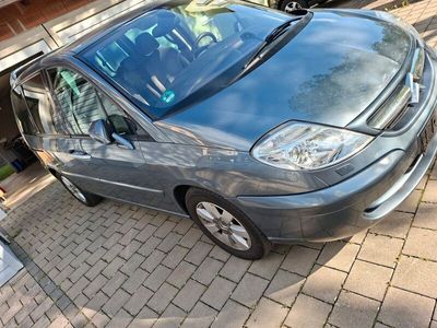 Citroën C8