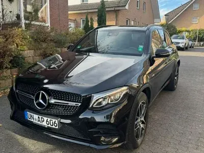 Gebraucht Mercedes GLC43 AMG AMG 367 PS (269 kW) 2016 Schwarz SUV