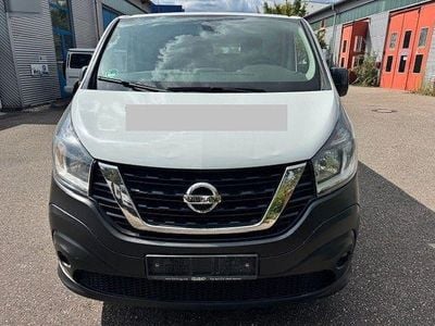 Nissan NV300