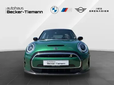 Gebraucht Mini Cooper SE 135 kW (184 PS) 2022 Grün Kleinwagen