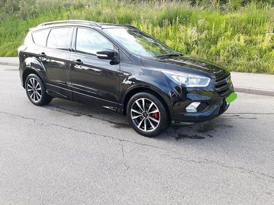 Gebraucht Ford Kuga ST-Line 180 PS (132 kW) 2019 Schwarz SUV