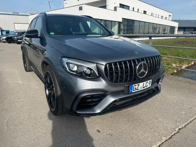 Gebraucht Mercedes GLC63 AMG AMG 476 PS (350 kW) 2018 Grau Limousine