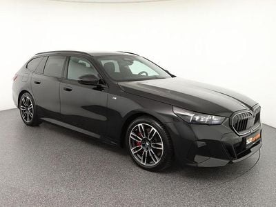 Gebraucht BMW 540 M Sport 303 PS (222 kW) 2025 Schwarz Limousine