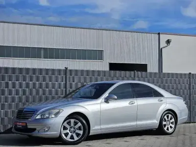 Gebraucht Mercedes S320 Night 235 PS (172 kW) 2007 Silber Limousine