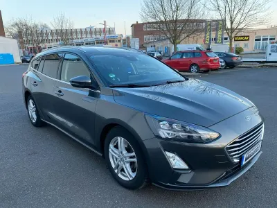 Gebraucht Ford Focus Trend 120 PS (88 kW) 2019 Grau Kombi