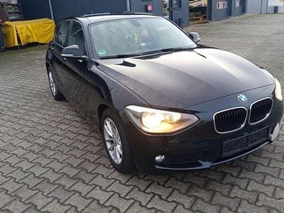 Schwarz Gebraucht 2013 BMW 118 Urban Line Kleinwagen | 8.500 € (Fairer Preis)