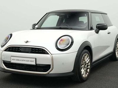 Gebraucht Mini Cooper Favoured 156 PS (114 kW) 2024 Weiß Kleinwagen