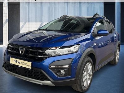 Begagnad Dacia Sandero Stepway 110 HK (80 kW) 2023 Blå Sedan