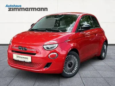 Neu Fiat 500 Icon 65 PS (47 kW) 2026 Rot Kleinwagen