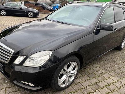 Gebraucht Mercedes E350 Avantgarde 231 PS (169 kW) 2010 Schwarz Kombi