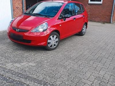 Usata Honda Jazz 78 CV (57 kW) 2007 Rosso Utilitaria