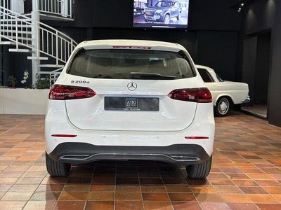 Gebraucht Mercedes 200 Progressive 360 PS (264 kW) 2025 Weiß Limousine