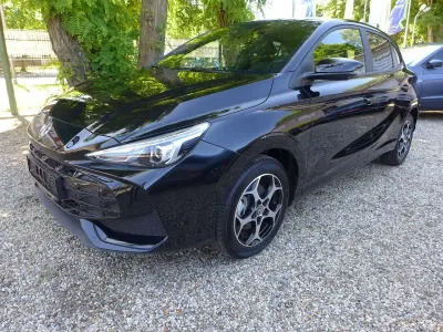 Neu MG MG3 Luxury 194 PS (142 kW) 2026 Pebble black Kleinwagen