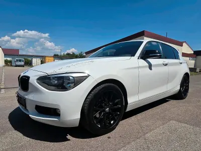 Gebraucht BMW 116 Advantage 136 PS (100 kW) 2014 Weiß Kleinwagen