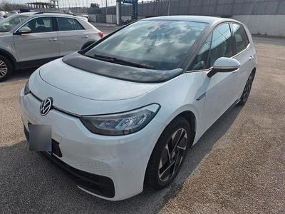 Second-hand VW ID.3 Pro Performance 150 kW (204 CP) 2023 Alb Hatchback