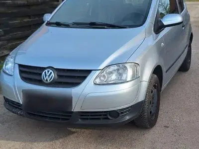Gebraucht VW Fox 75 PS (55 kW) 2005 Silber Kleinwagen
