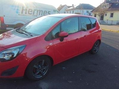 Occasion Opel Meriva Color Edition 120 ch (88 kW) 2012 Rouge Monospace