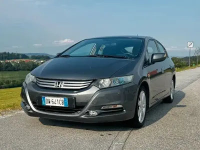 Gebraucht Honda Insight Comfort 102 PS (75 kW) 2009 Grau Kleinwagen