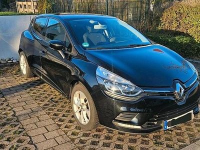 Gebraucht Renault Clio IV LIMITED 73 PS (53 kW) 2018 Schwarz Kleinwagen