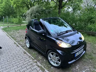 Używany Smart ForTwo Cabrio Brabus 98 KM (72 kW) 2008 Czarny Kabriolet