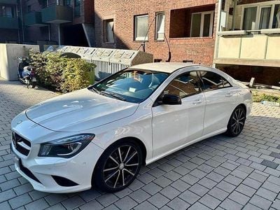 Mercedes CLA200