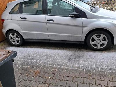 Silber Gebraucht 2008 Mercedes B170 Van / Kleinbus | 5.950 € (Fairer Preis)