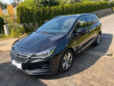 Gebraucht Opel Astra Dynamic 136 PS (100 kW) 2016 Schwarz Kombi
