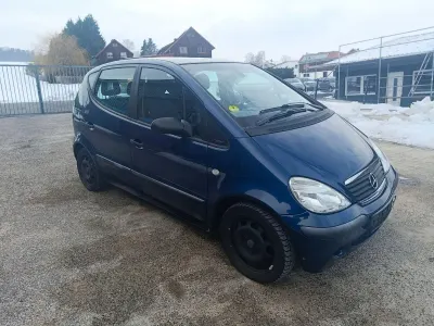 Usata Mercedes A170 Classic 95 CV (69 kW) 2002 Blu Berlina