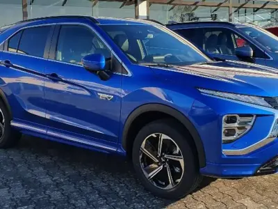Gebraucht Mitsubishi Eclipse Cross Select 188 PS (138 kW) 2024 Laserblau SUV