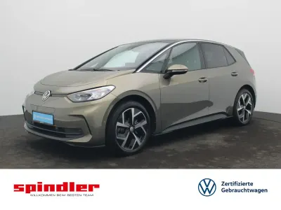 Gebraucht VW ID.3 Pro 150 kW (204 PS) 2024 Dark olivine green metallic Kleinwagen