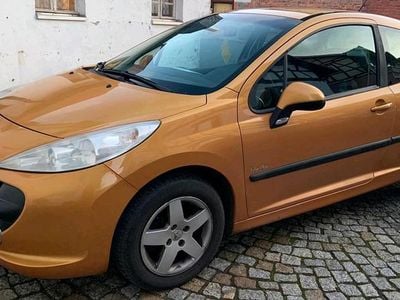 Gebraucht Peugeot 207 Urban Move 95 PS (69 kW) 2008 Limousine