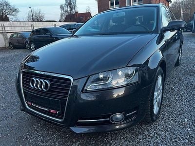 Grau Gebraucht 2013 Audi A3 Attraction Limousine | 7.700 € (Guter Preis)