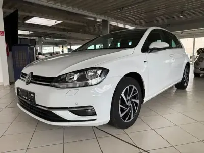 Gebraucht VW Golf VII Join 116 PS (85 kW) 2019 Weiß Limousine